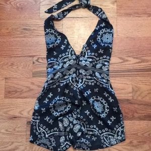 PAISLEY BLACK ROMPER